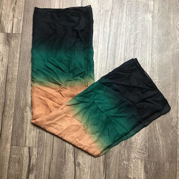 2/$20🧣Tan Green Black Ombré Chiffon Square Scarf - Picture 2 of 2